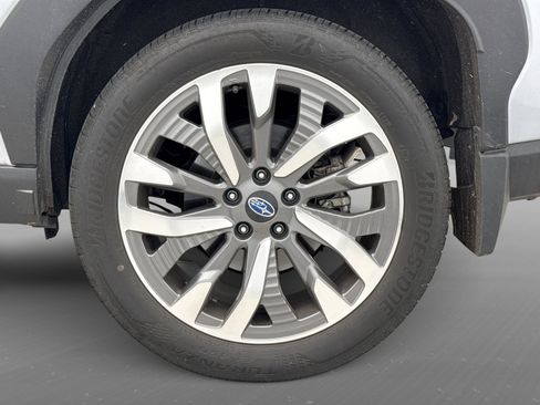 Used 2025 Subaru Forester Touring AWD/4WD image 12
