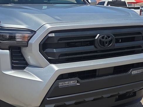 New 2026 Toyota Tacoma SR5 RWD image 7