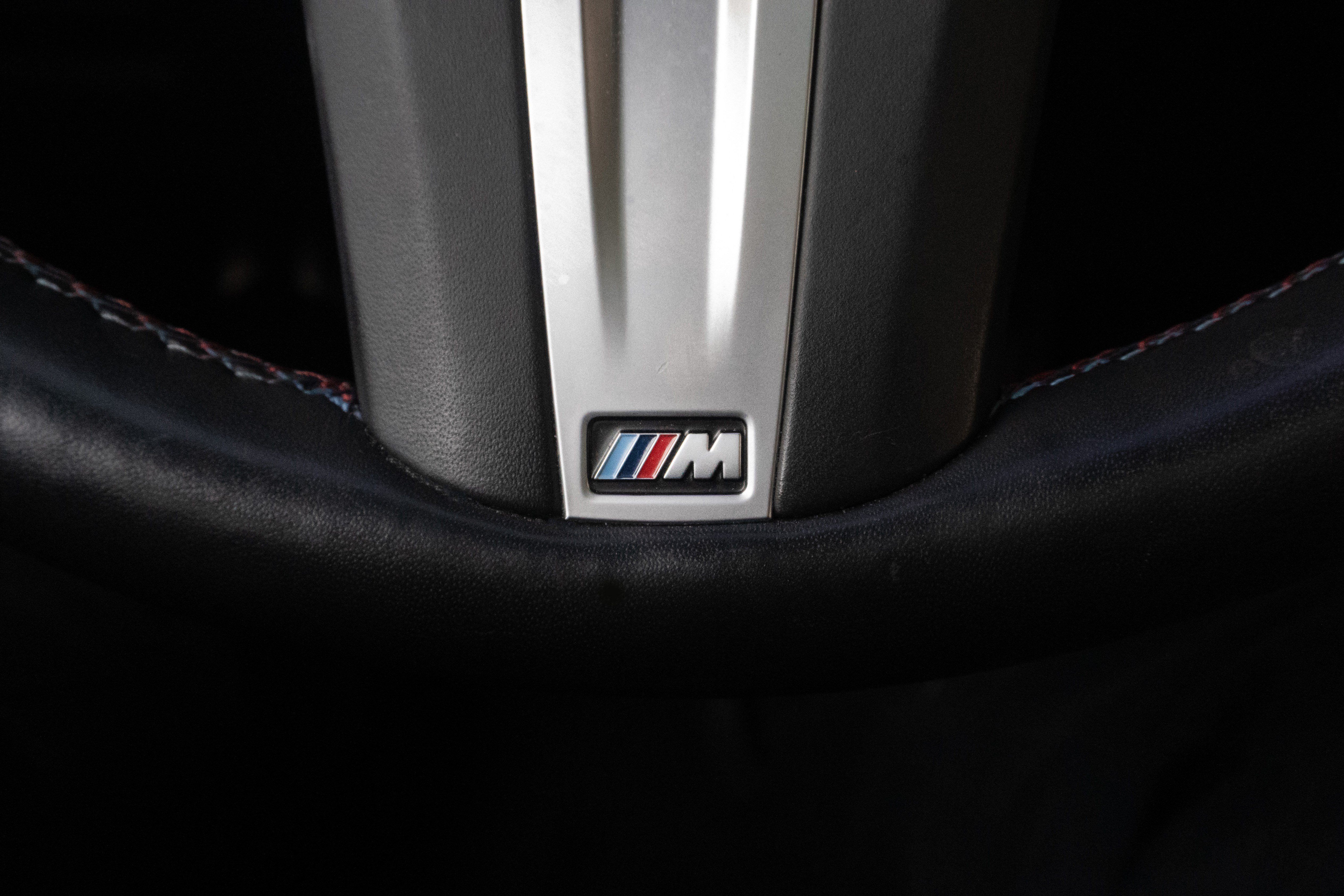 Used 2020 BMW M550i xDrive w/ Dynamic Handling Package AWD/4WD image 24