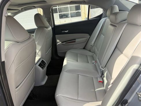Used 2016 Acura TLX V6 FWD image 21