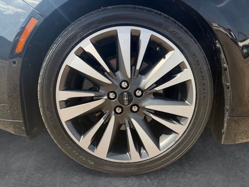 Used 2017 Lincoln MKZ Select w/ Technology Package AWD/4WD image 32