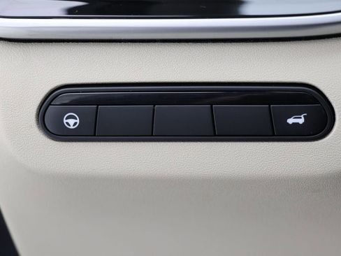 Used 2023 INFINITI QX60 Luxe w/ Cargo Package image 28