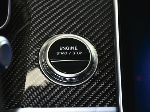 Used 2025 Mercedes-Benz S 63 AMG S w/ AMG Night Package image 40