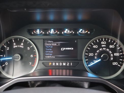 Used 2016 Ford F150 XLT w/ Equipment Group 302A Luxury AWD/4WD image 33