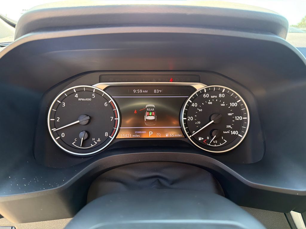 Used 2025 Nissan Rogue SV FWD image 26