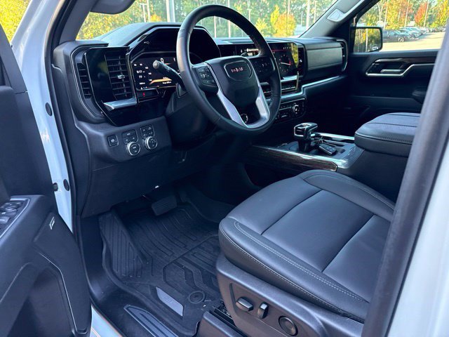 Used 2026 GMC Sierra 1500 Elevation w/ Elevation Premium Package AWD/4WD image 8