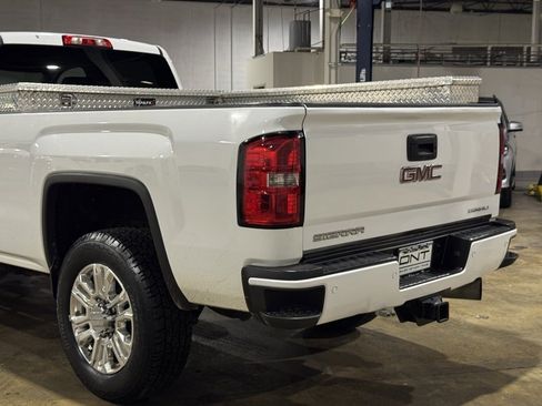 Used 2015 GMC Sierra 3500 Denali image 20