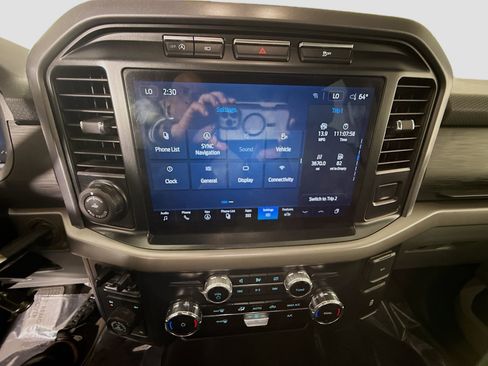 Used 2024 Ford F150 XLT w/ Tow/Haul Package image 23