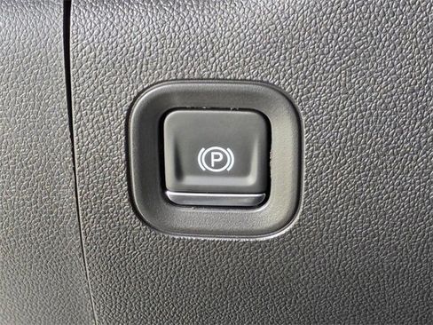 Used 2025 Chevrolet Silverado 1500 W/T w/ WT Value Package image 20