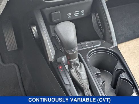 Used 2023 Chevrolet TrailBlazer LS FWD image 25