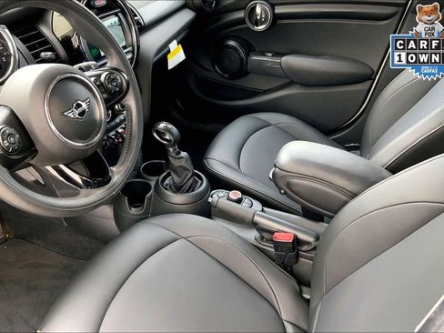 Used 2019 MINI Cooper 4-Door Hardtop image 13