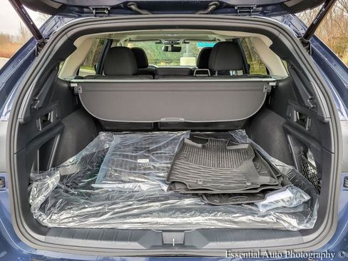 Certified 2025 Subaru Outback Premium w/ Popular Package #1A image 28