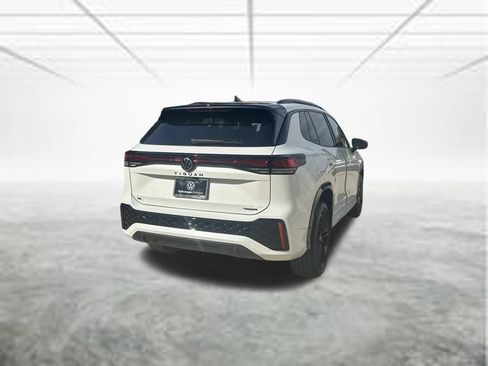 New 2026 Volkswagen Tiguan SE R-Line AWD/4WD image 5
