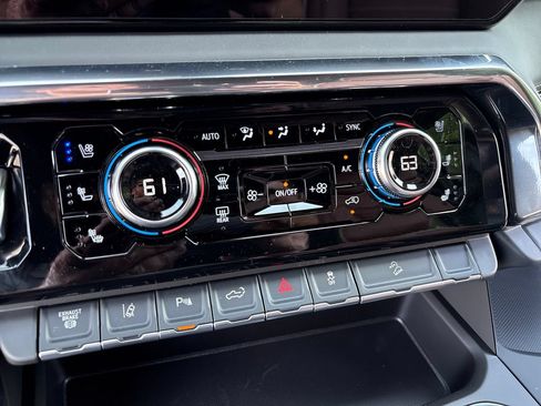 New 2026 GMC Sierra 2500 Denali Ultimate AWD/4WD image 26