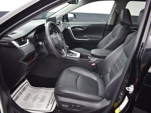 Used 2023 Toyota RAV4 Limited AWD/4WD image 16
