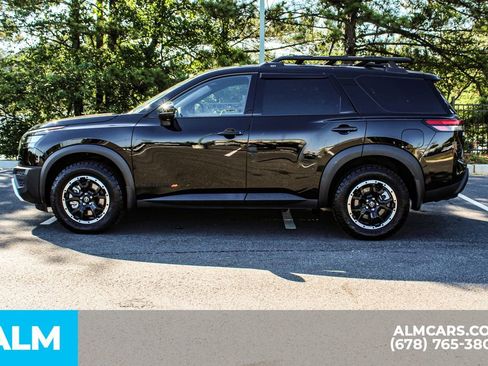 Used 2025 Nissan Pathfinder Rock Creek AWD/4WD image 6