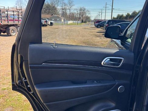 Used 2014 Jeep Grand Cherokee Summit image 22