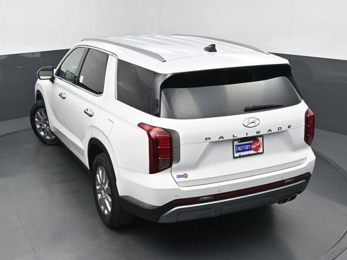 Used 2024 Hyundai Palisade SEL FWD image 35