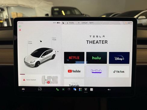 Used 2021 Tesla Model 3 Long Range AWD/4WD image 31