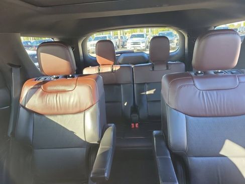 Certified 2023 Ford Explorer Platinum w/ Technology Package image 17