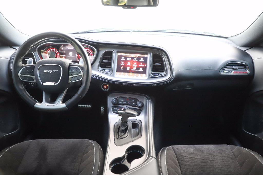 Used 2023 Dodge Challenger SRT Hellcat RWD image 2