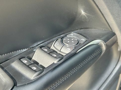 Used 2019 Lincoln MKC Reserve w/ MKC Climate Package FWD image 22