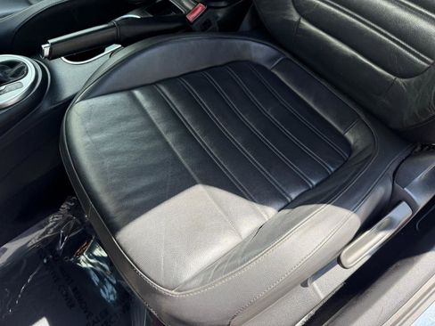 Used 2012 Volkswagen Beetle Turbo FWD image 20