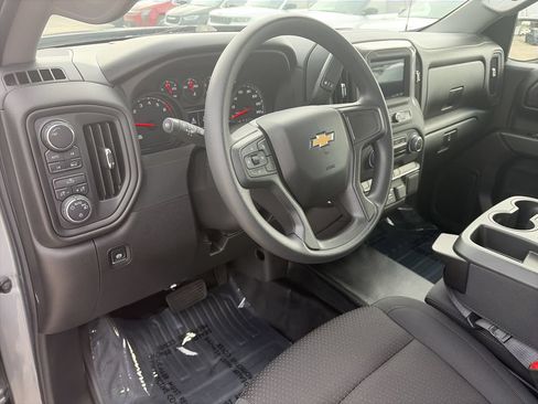Used 2025 Chevrolet Silverado 1500 W/T AWD/4WD image 10