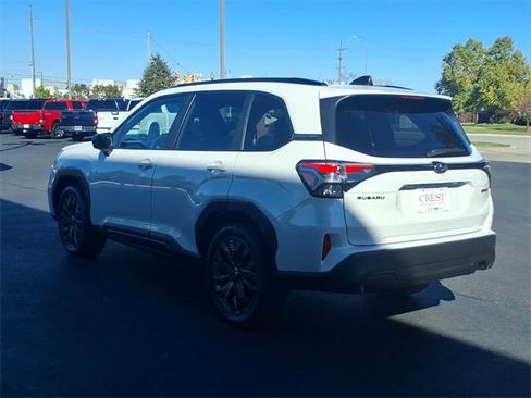 Used 2025 Subaru Forester Sport image 4