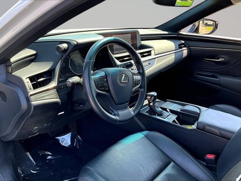 Used 2019 Lexus ES 350 w/ Accessory Package 2 FWD image 18