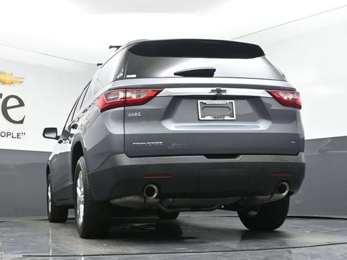 Used 2021 Chevrolet Traverse LT FWD image 73