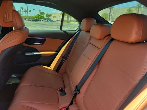 Used 2023 Mercedes-Benz C 300 Sedan image 13