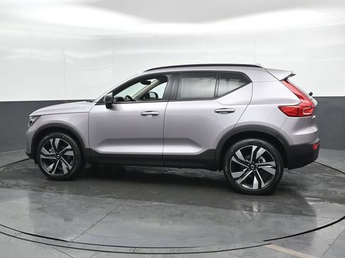 New 2026 Volvo XC40 B5 Ultra w/ Protection Package Premier AWD/4WD image 7
