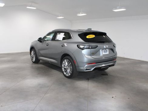 Used 2024 Buick Envision Avenir image 7