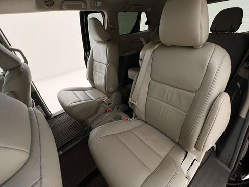 Used 2016 Toyota Sienna XLE w/ Protection Package FWD image 15