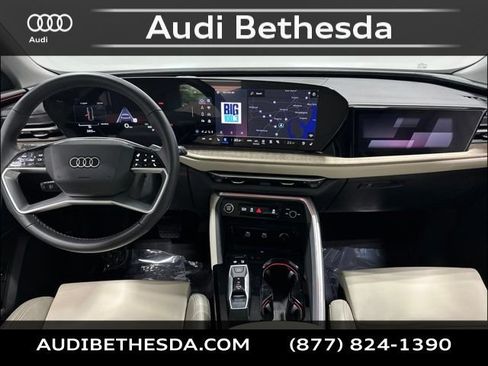 Certified 2025 Audi Q5 Prestige AWD/4WD image 12