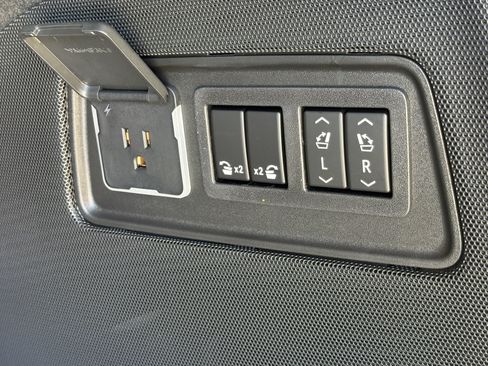 New 2026 Cadillac Escalade Sport w/ Touring Package AWD/4WD image 10