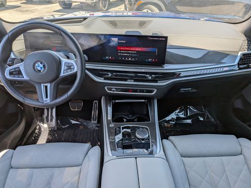 Used 2026 BMW X5 M60i AWD/4WD image 18