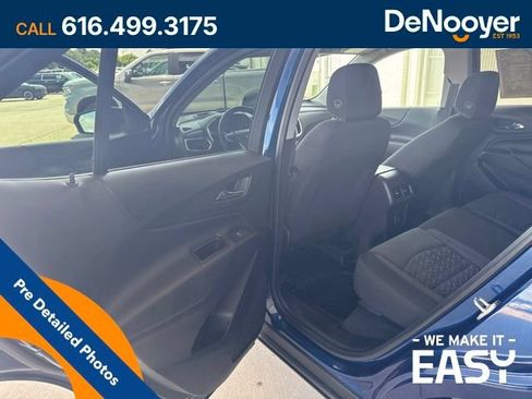 Used 2022 Chevrolet Equinox LT FWD image 16
