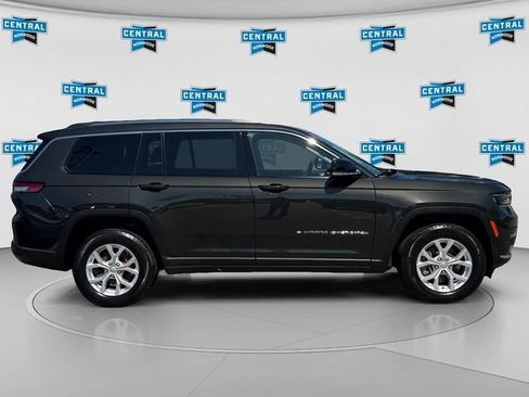 Used 2023 Jeep Grand Cherokee L Limited AWD/4WD image 7