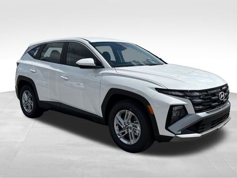 New 2026 Hyundai Tucson SE FWD image 7