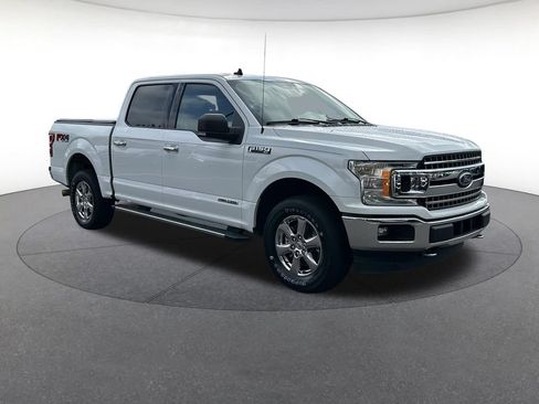 Used 2019 Ford F150 XLT w/ Equipment Group 302A Luxury AWD/4WD image 8