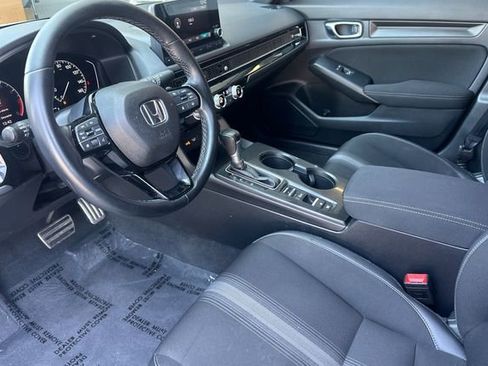 Used 2022 Honda Civic Sport image 11