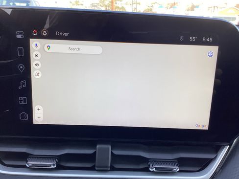 Used 2025 Chevrolet Equinox LT w/ Convenience Package II image 5