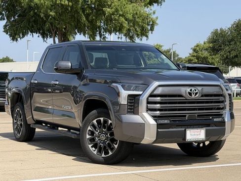 Used 2024 Toyota Tundra Limited w/ Power Package AWD/4WD image 2