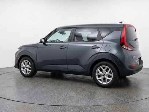 Used 2025 Kia Soul LX w/ LX Technology Package image 6