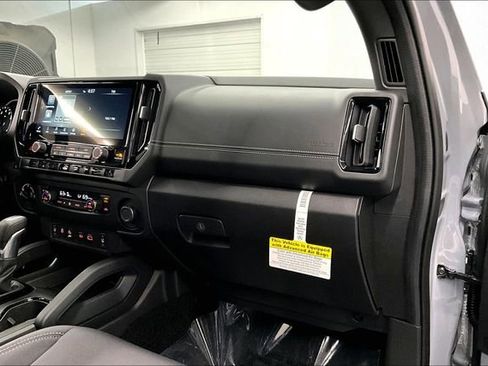New 2026 Nissan Frontier SV AWD/4WD image 38