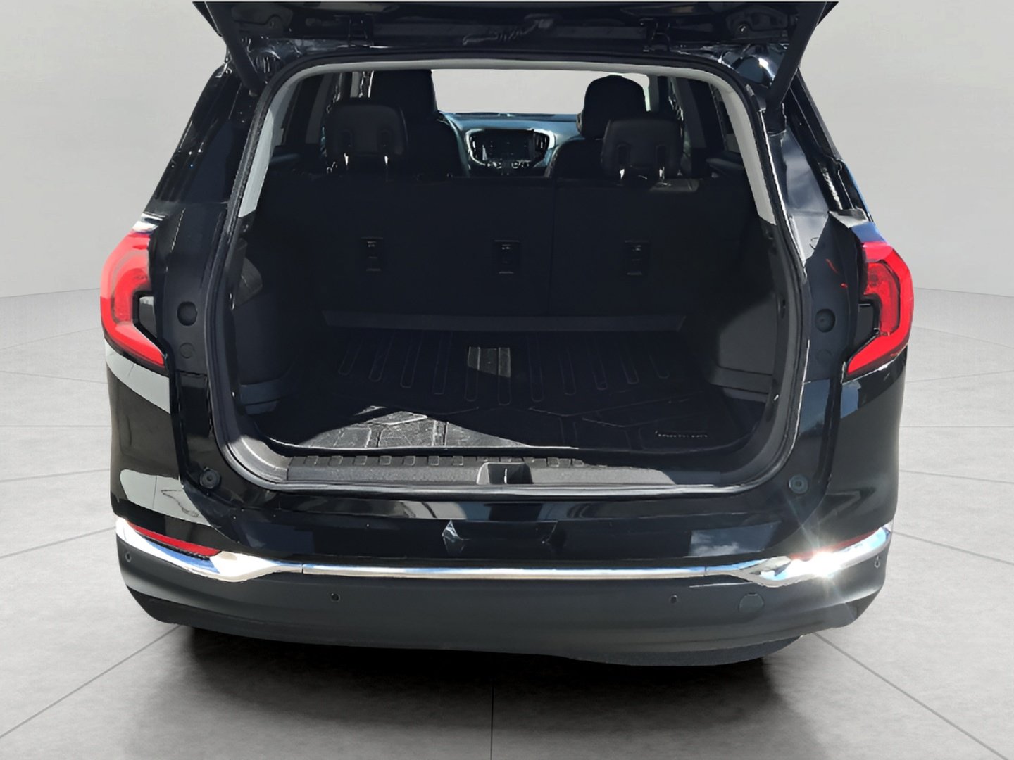 Used 2019 GMC Terrain SLT w/ Preferred Package FWD image 11