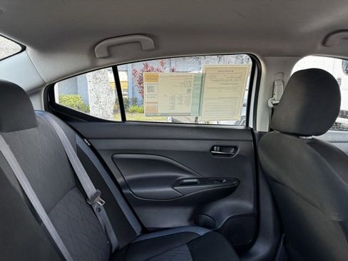 Used 2023 Nissan Versa SV image 16