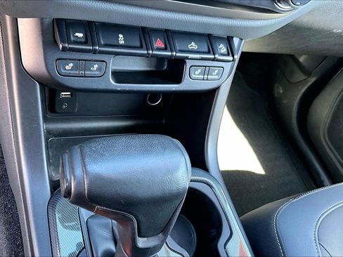 Used 2015 Chevrolet Colorado Z71 image 21